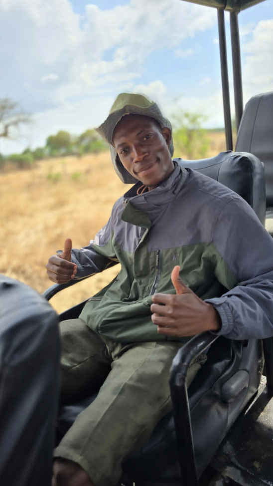 Samson Igolo - Professional Tour Guide in Tanzania - Image 3